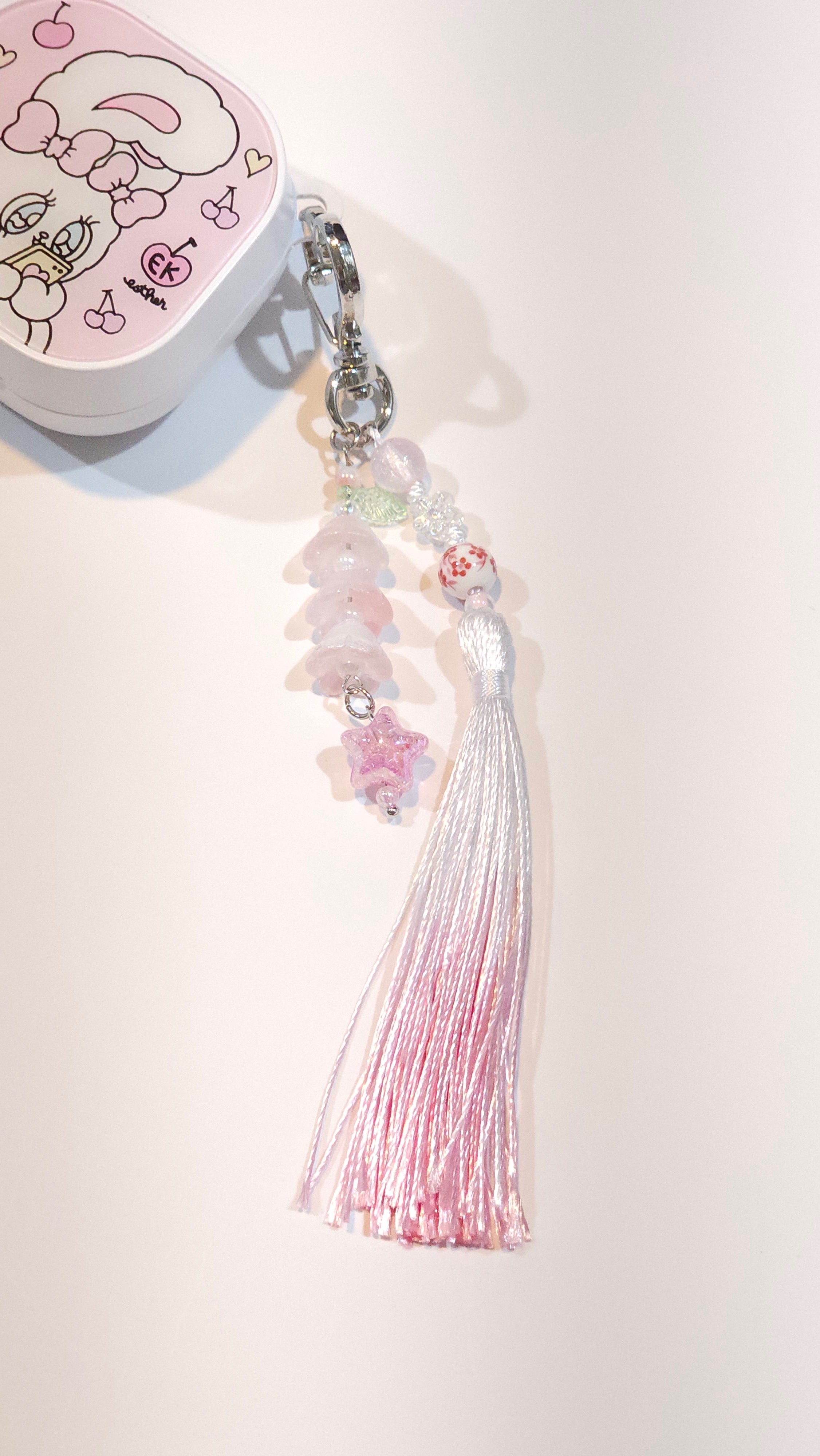 Korean Traditional Norigae Keyring Handmade Tassel Bag Charm with Flower Beads Good Luck Gift (pink)